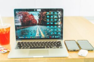 Elektroniczna akceptacja wydatków i delegacji pracowników